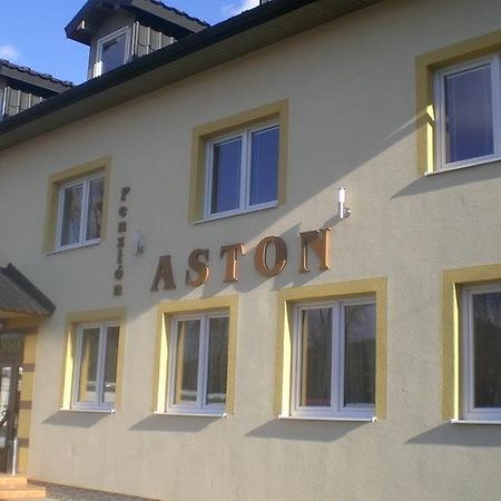 Penzión Aston Humenné Exterior foto